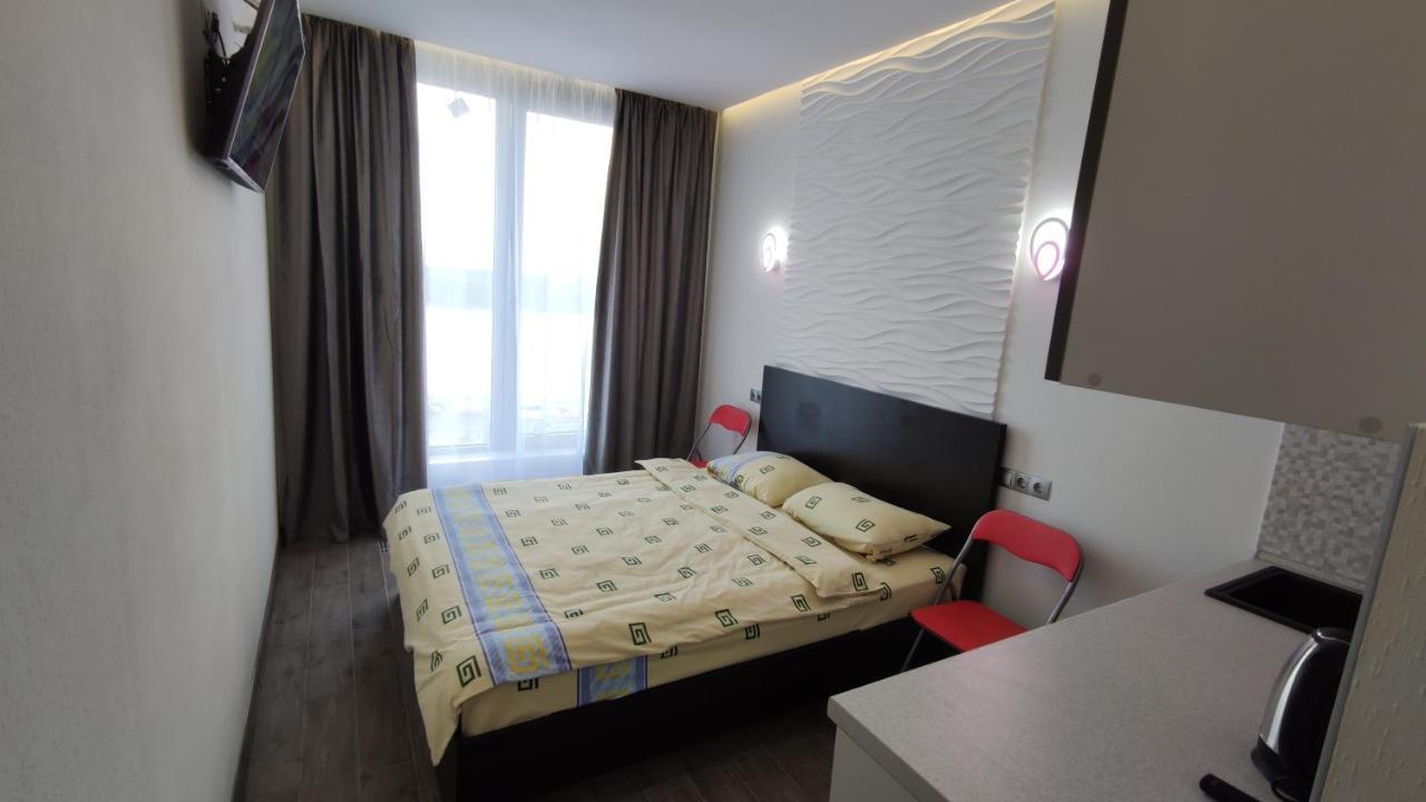 Rybalsky Studio Apartment Dnipro View 基輔 外观 照片