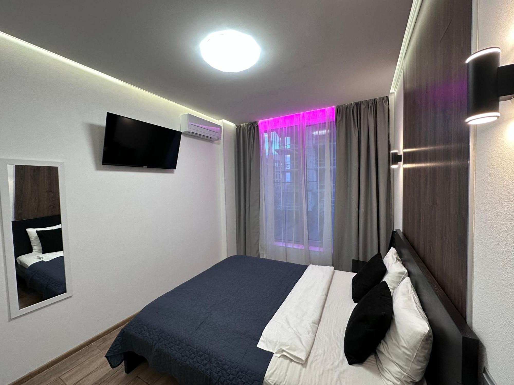 Rybalsky Studio Apartment Dnipro View 基輔 外观 照片